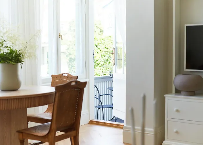 Hans Hubert * Haapsalu